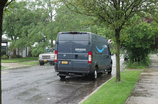 Amazon shipping camioncini