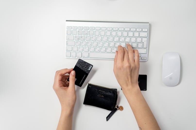 Fashion Ecommerce Trends + Stats 2024